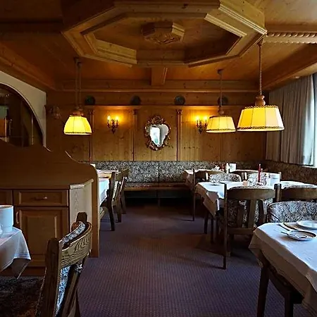 Egerthof Отель